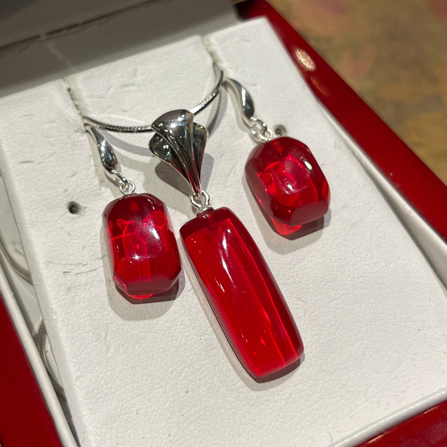 Mexican Red Fire Opal Set