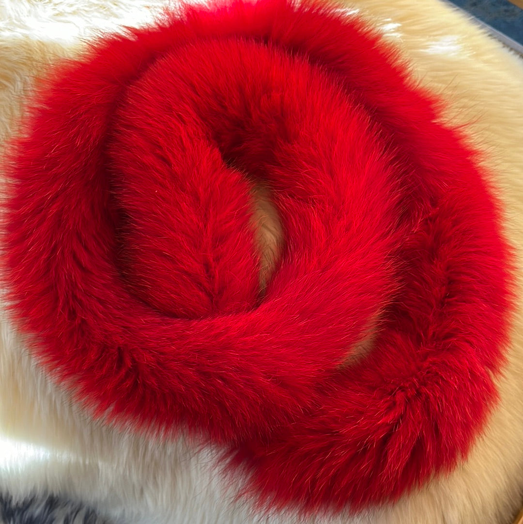 Infinity Scarf Fox (red)