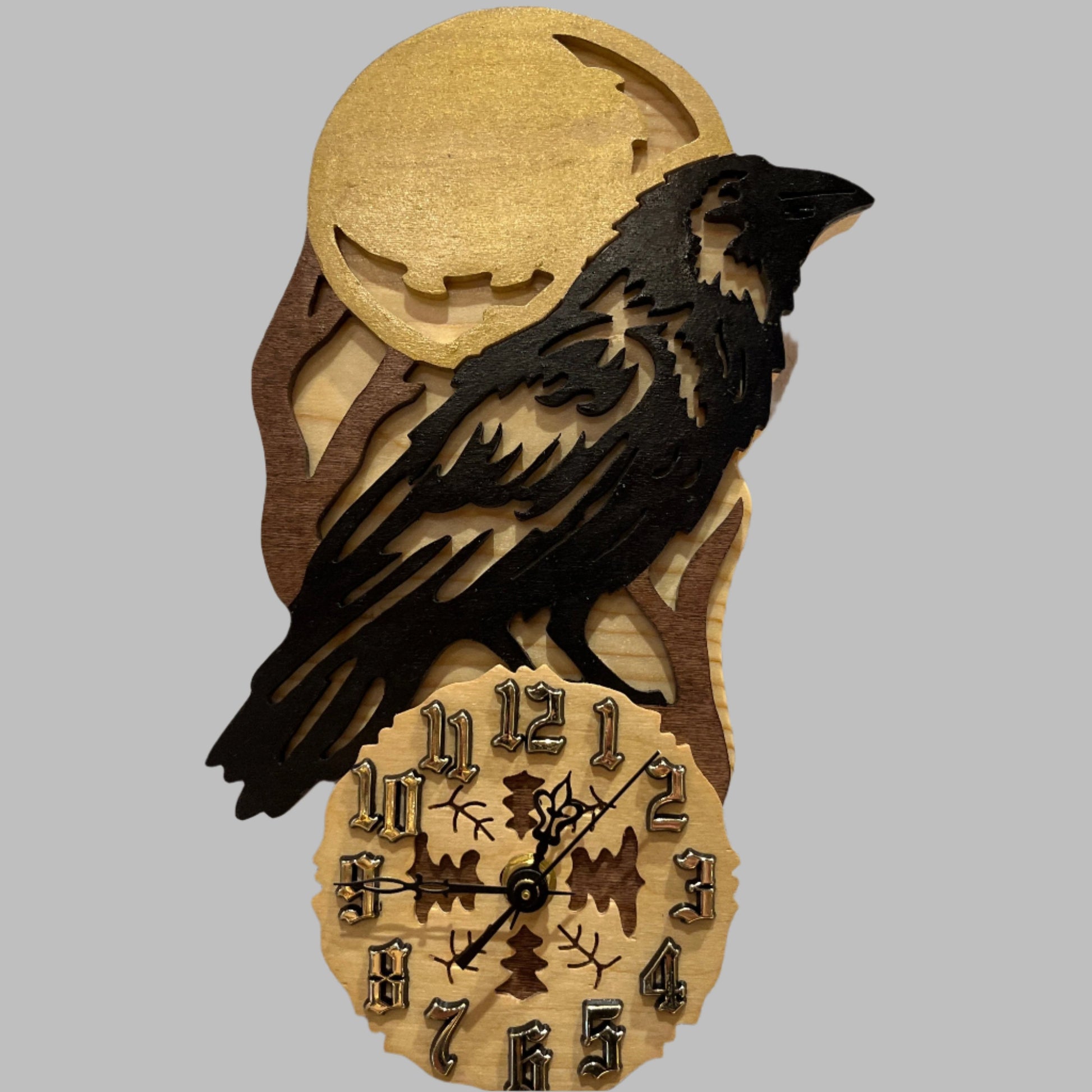 Wooden raven and moon pendulum clock hand scroll sawed, with high quality quartz movements, designed for years of service. One AA battery included.