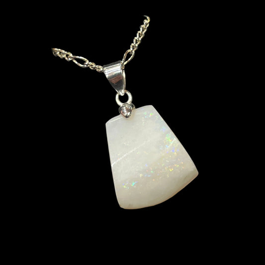 Australian White Opal Pendant 7.62 ct