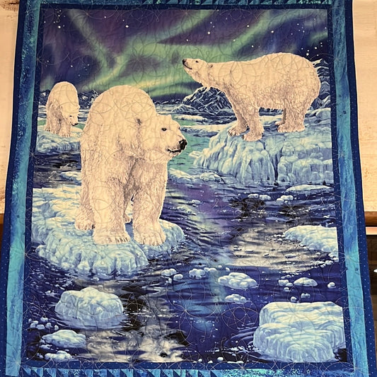 Polar Bear & Northern Lights Wall Quilt