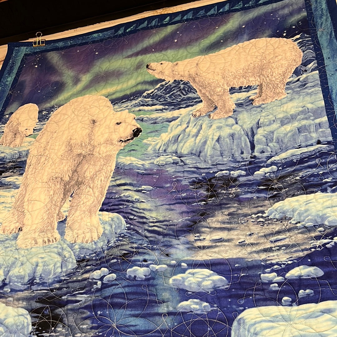 Polar Bear & Northern Lights Wall Quilt