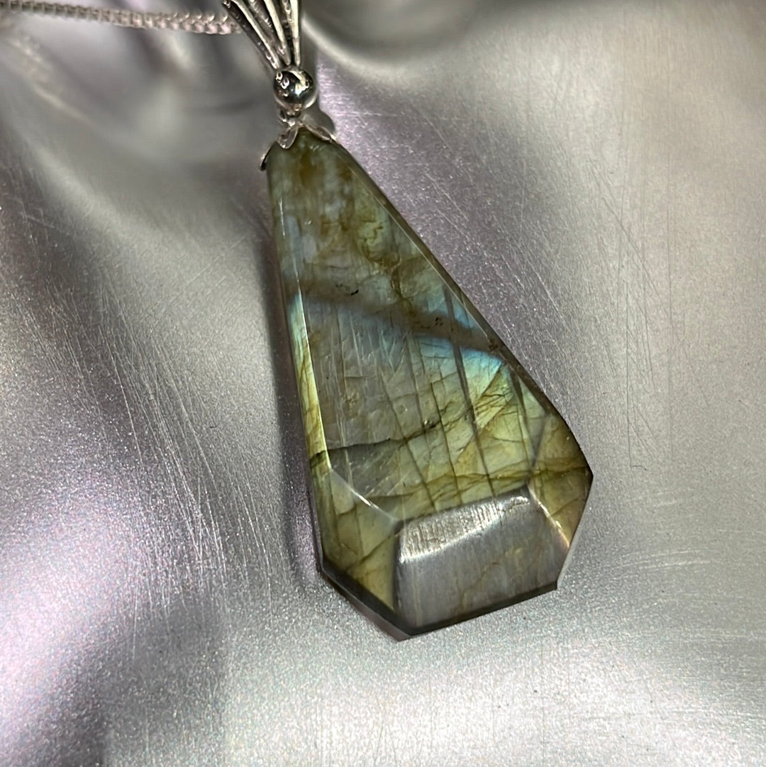 Labradorite Pendant (modified teardrop)