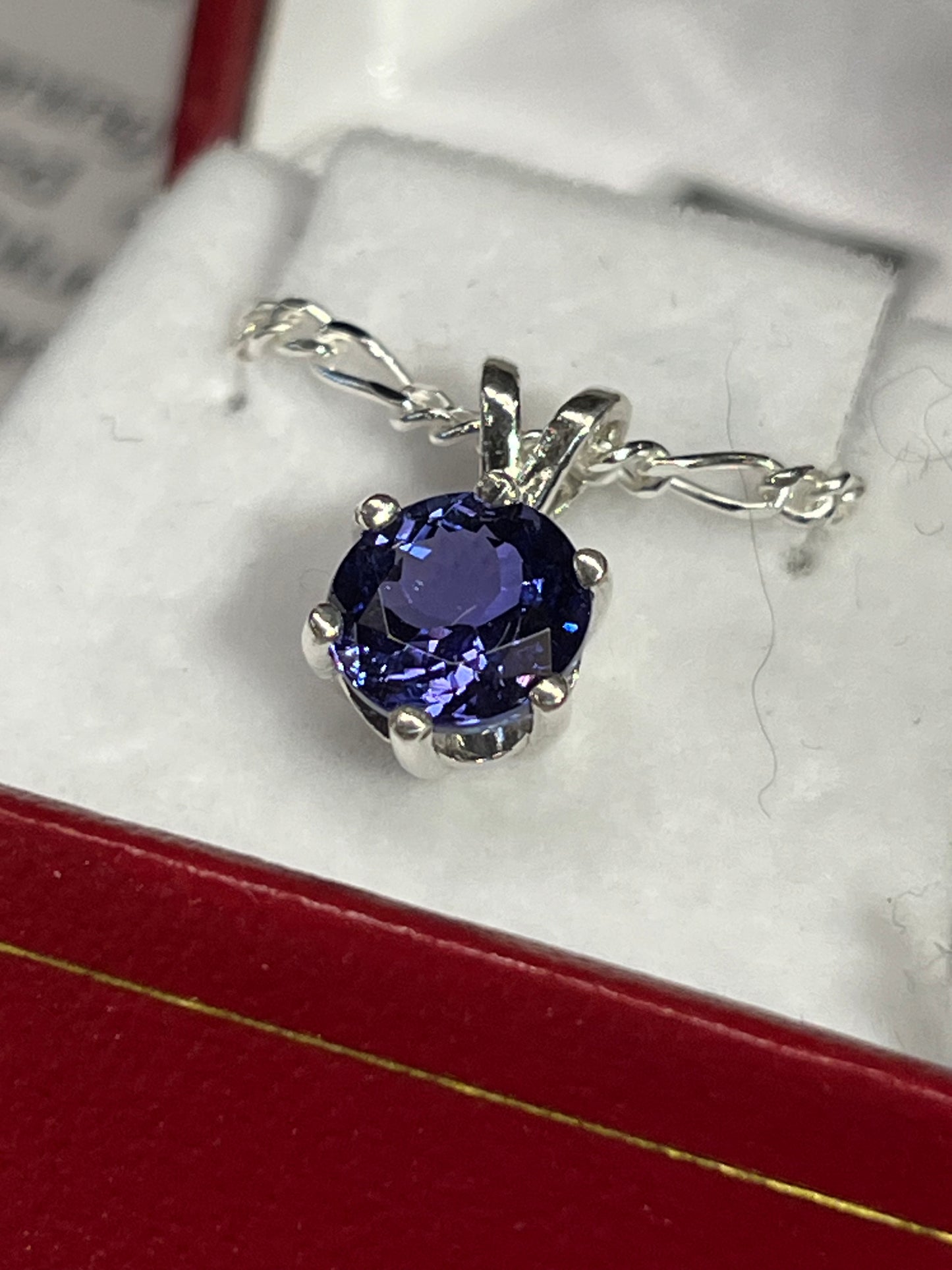 Tanzanite Pendant Round in Silver 2.29 carat