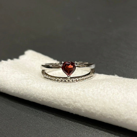 Heart Garnet Ring (Size 7)