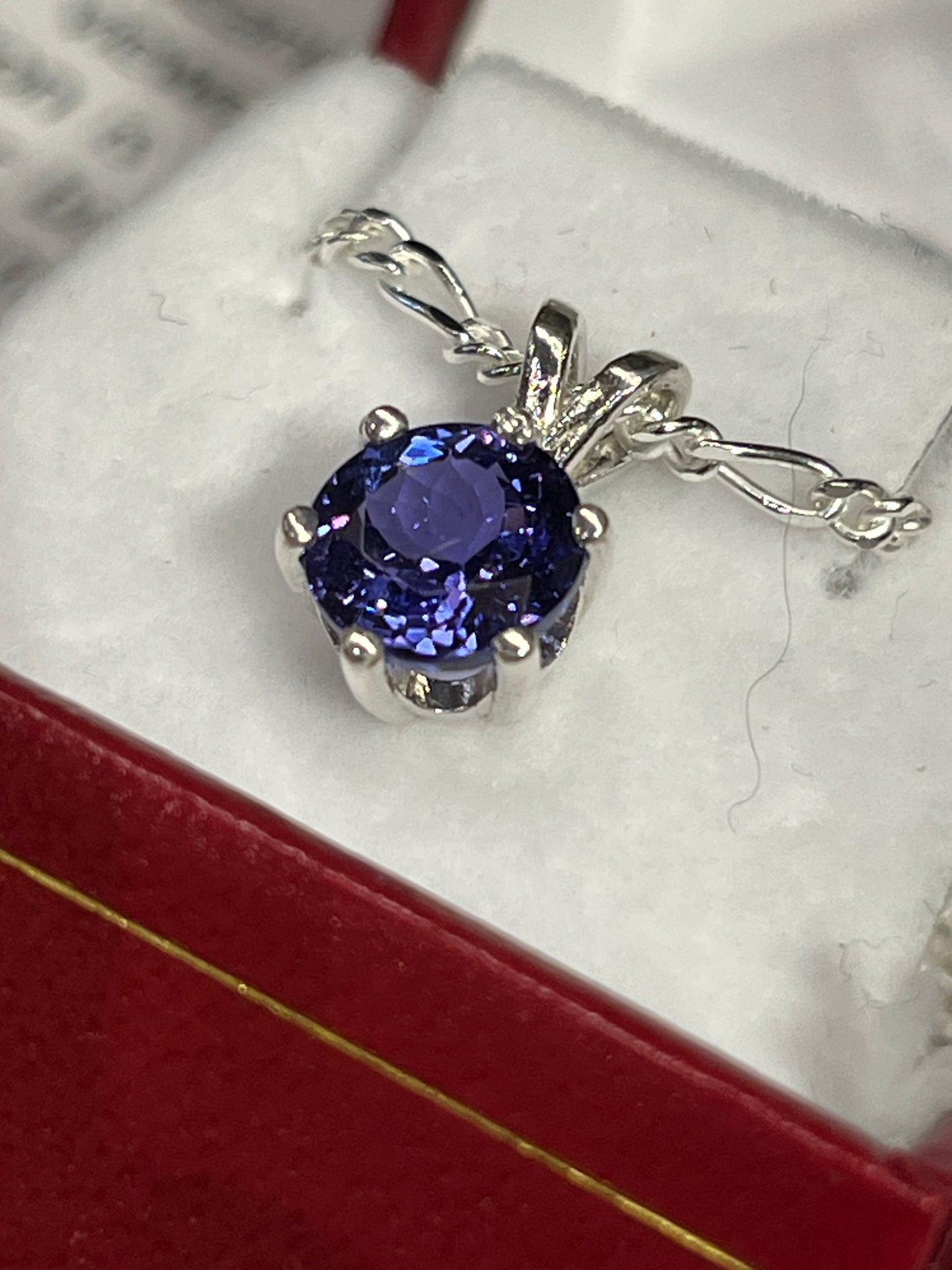 Tanzanite Pendant Round in Silver 2.29 carat