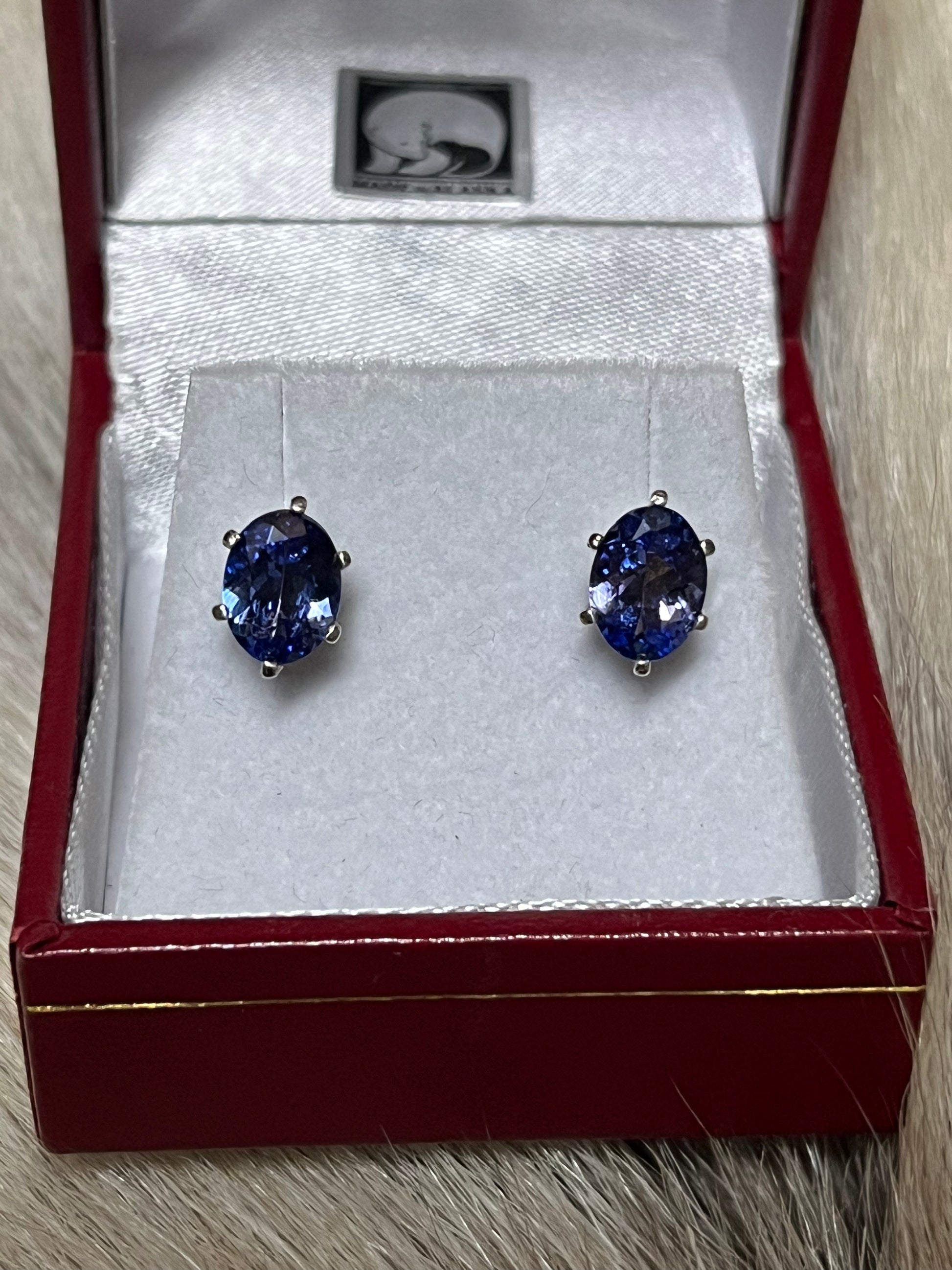 Tanzanite earrings in sterling silver 1.11 & 1.17ct. Authentic native handcraft from Alaska.