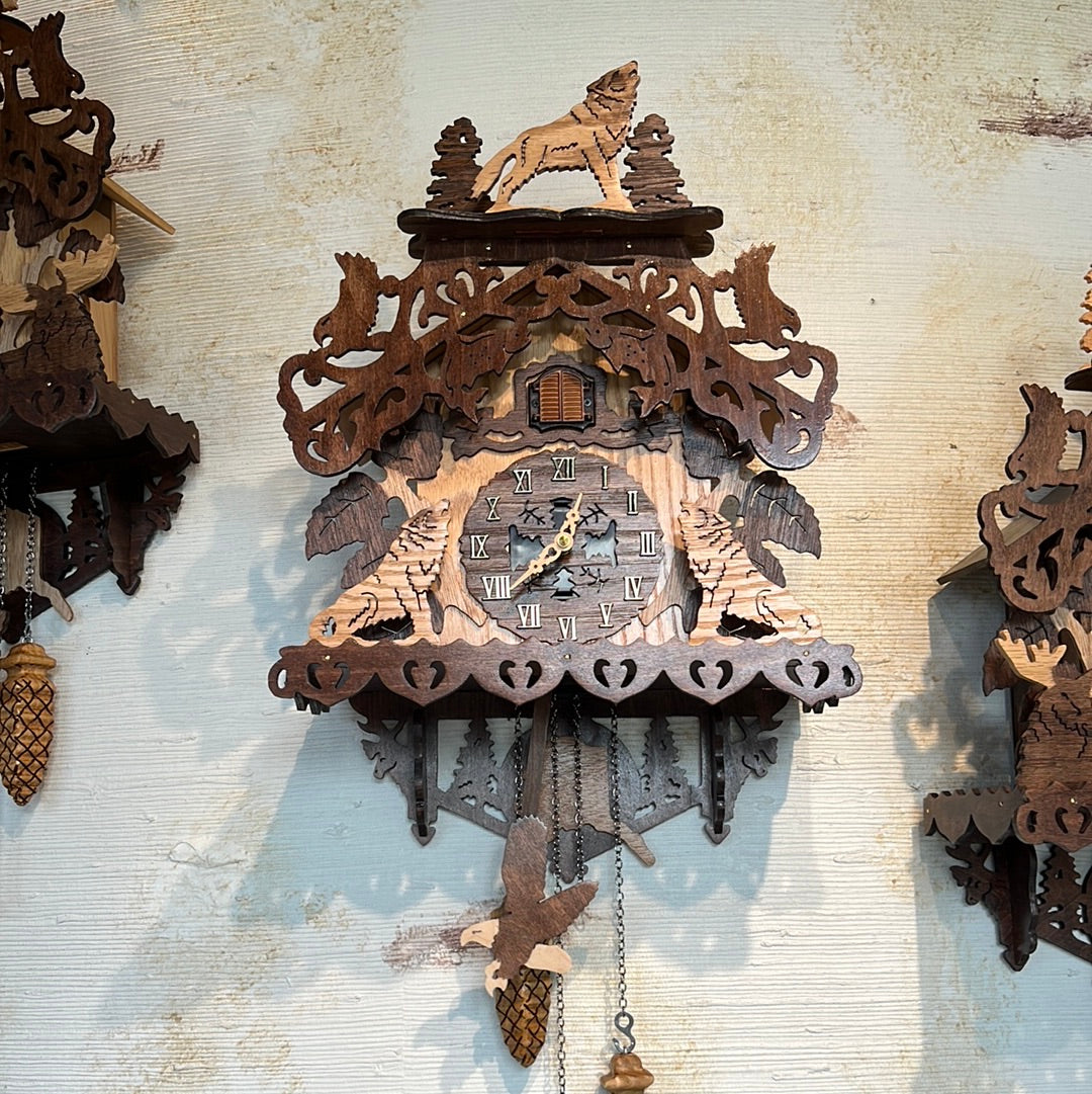 Large Alaskan Cuckoo Clock