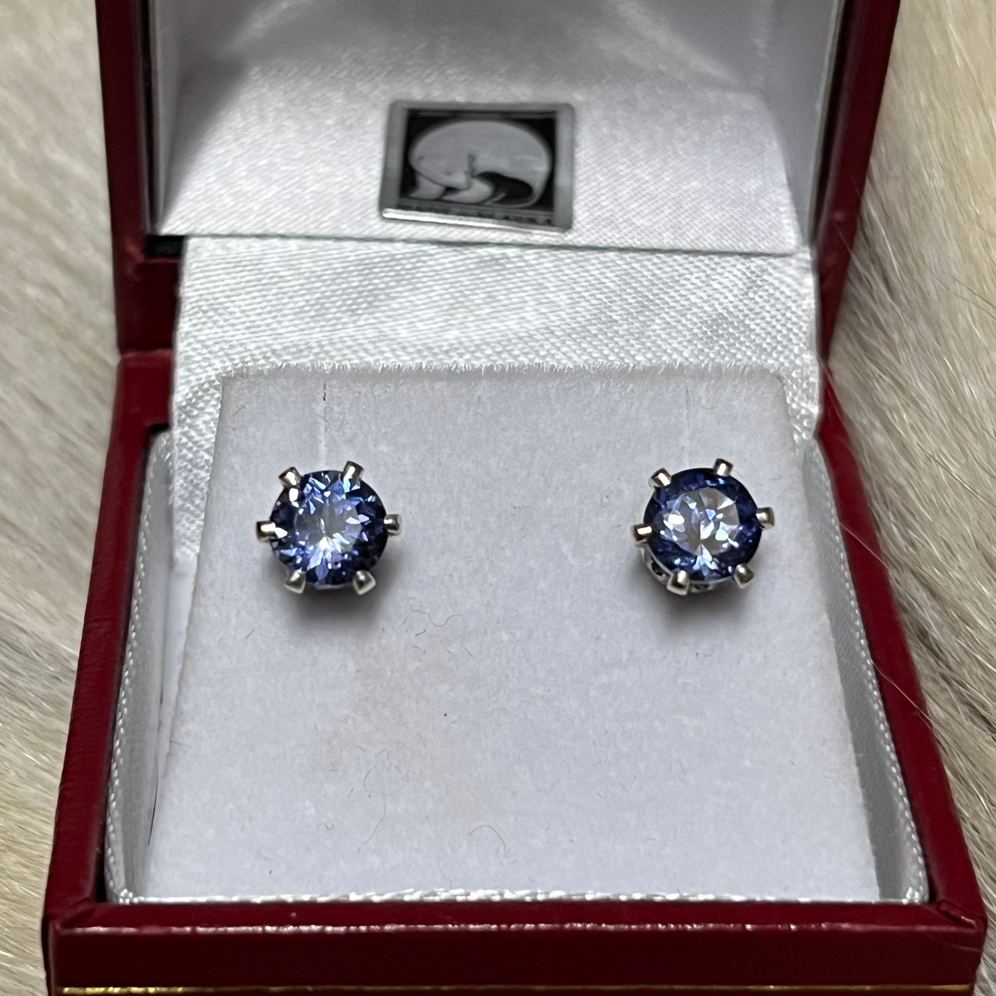 Round Tanzanite earrings in sterling 0.92 & 0.94ct. Authentic native handcraft from Alaska.