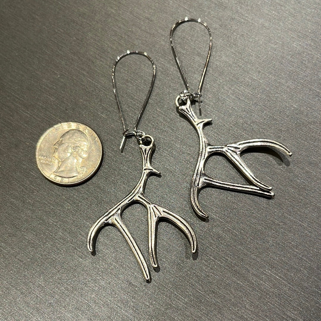 Moose Antler Earrings (Dnigi K'da)